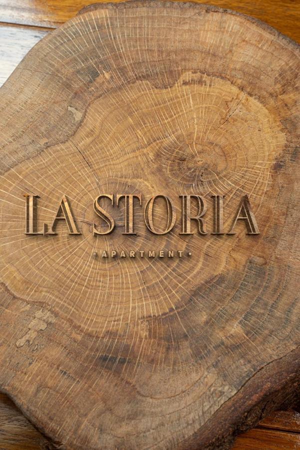 Апартаменты La Storia Неаполь Экстерьер фото
